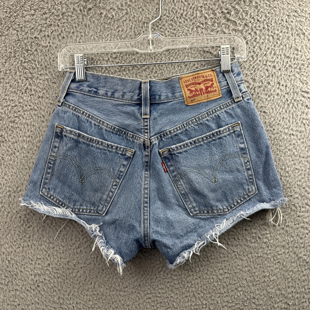 Levi's 501 Original Fit High Rise Denim Jean 2" Shorts Festival Cut Off Women 25 - Picture 2 of 9